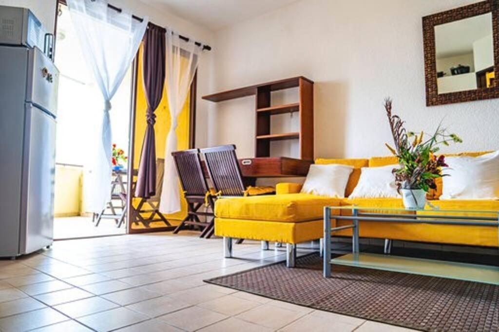 Bel Appartement T2 * Netflix * Terrasse* Parking 쿠루 외부 사진